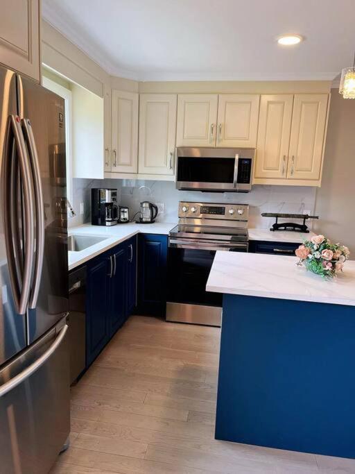 Brand New Luxury 2-Bedroom Townhouse. Duncan Buitenkant foto